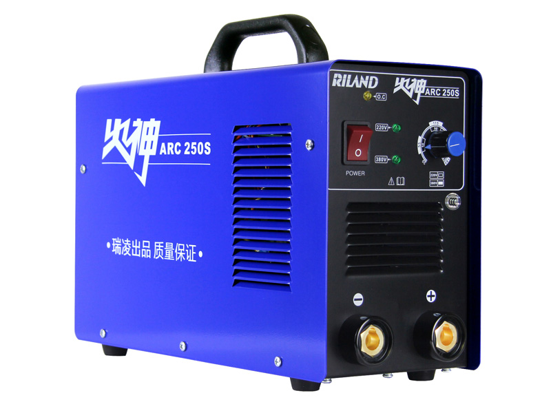 瑞凌火神ARC-250S自動轉(zhuǎn)換雙電壓220V380V兩用電焊機(jī)