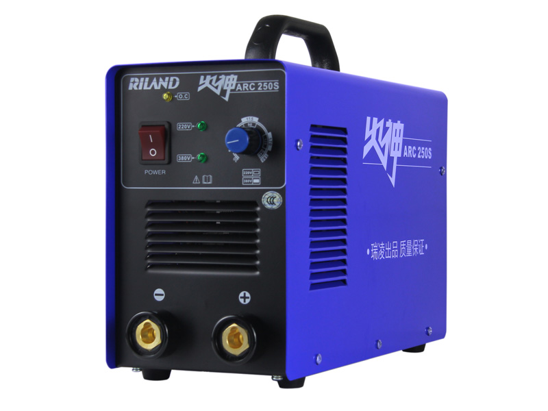 瑞凌火神ARC-250S自動轉(zhuǎn)換雙電壓220V380V兩用電焊機(jī)